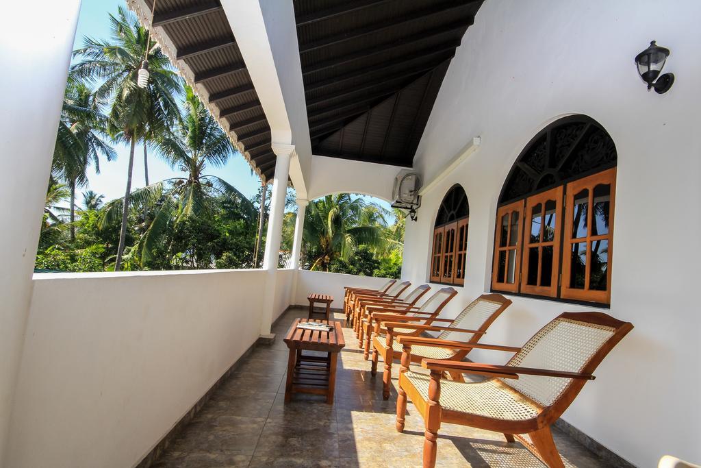 Negombo Village Guesthouse Buitenkant foto