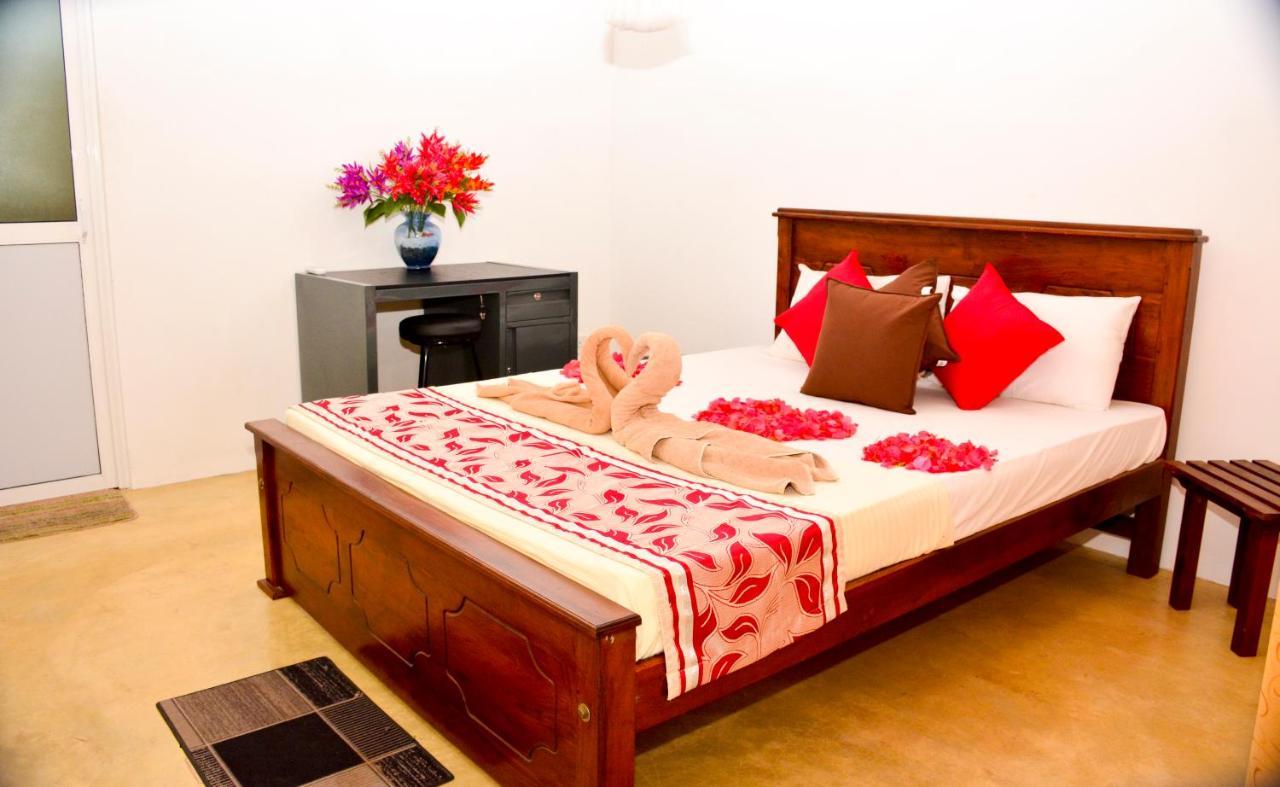 Negombo Village Guesthouse Buitenkant foto